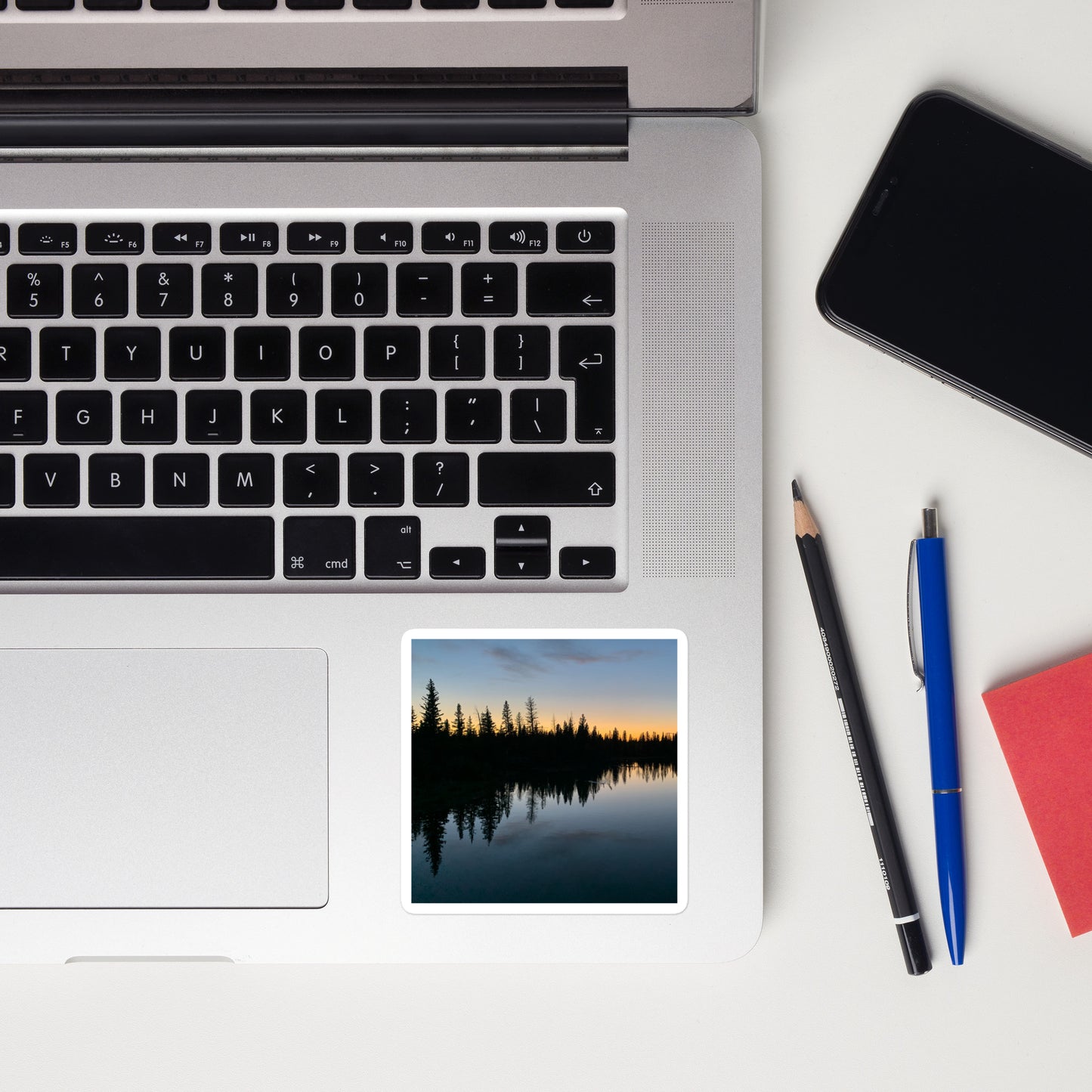 Reflections | Bubble-free stickers