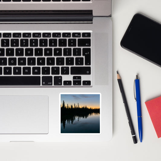 Reflections | Bubble-free stickers